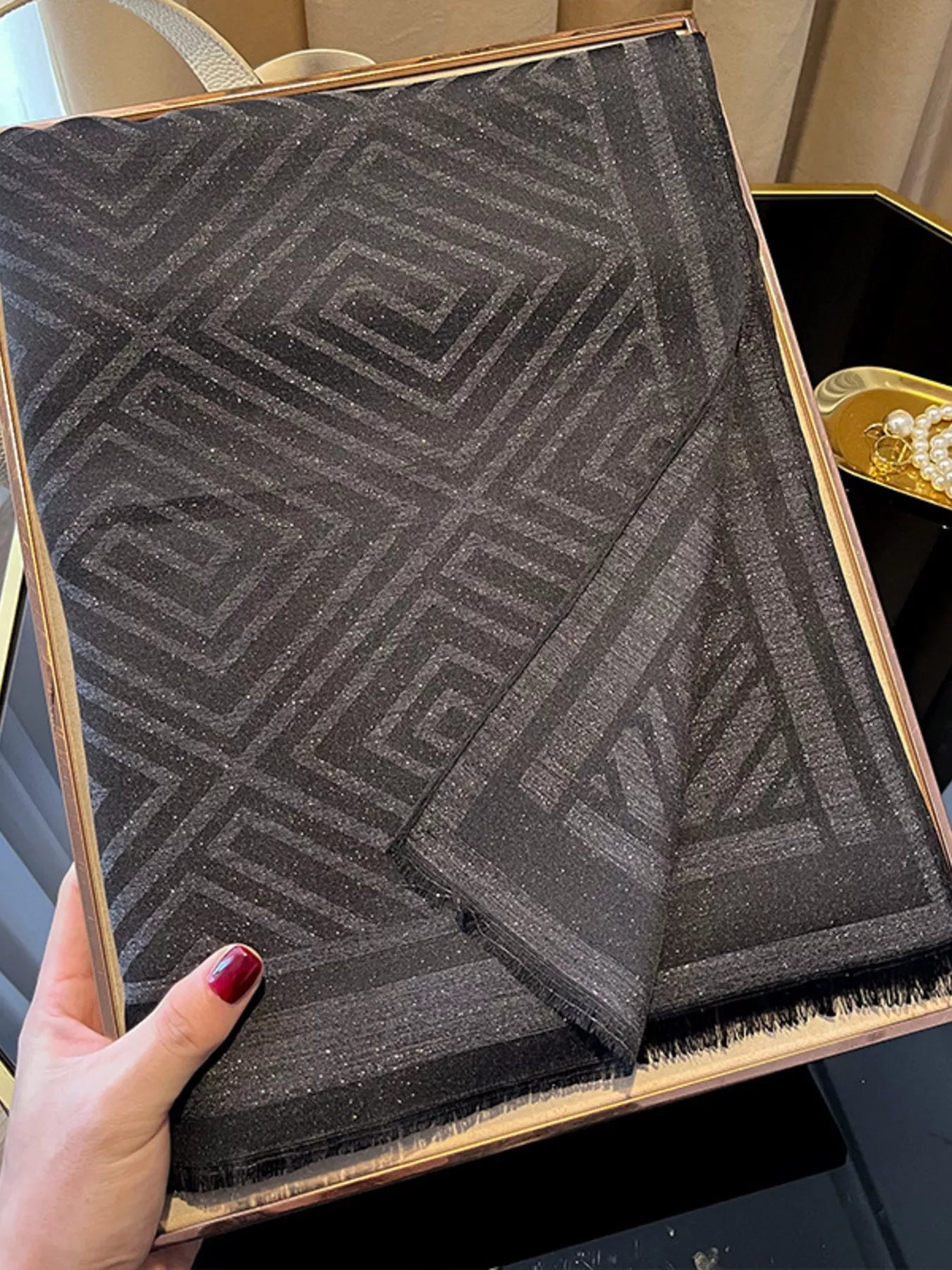 71d675a829f44880ae7c3d7717f46da7-Max-Origin